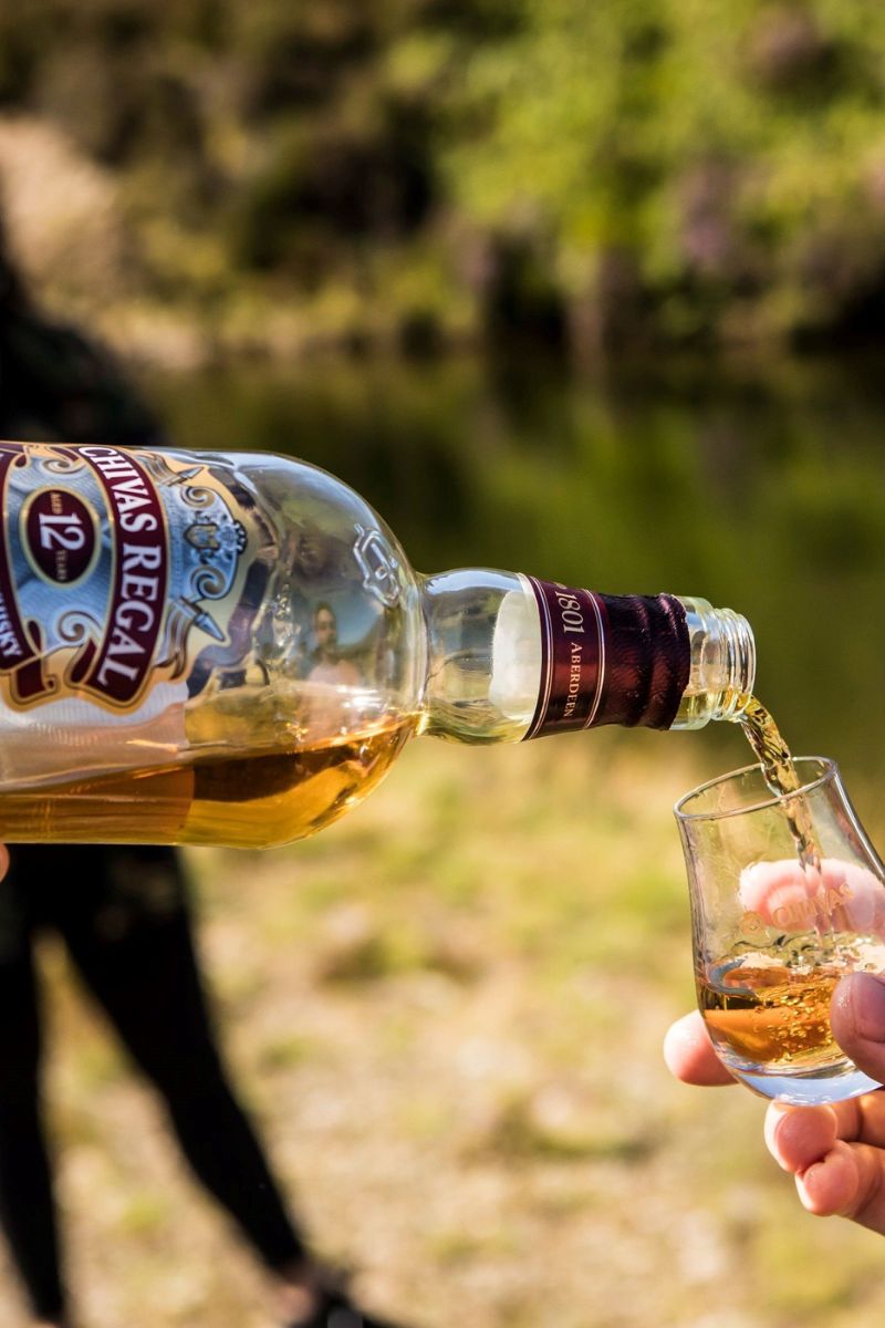 Whisky Chivas Regal Escocês 12 Anos 1 Litro