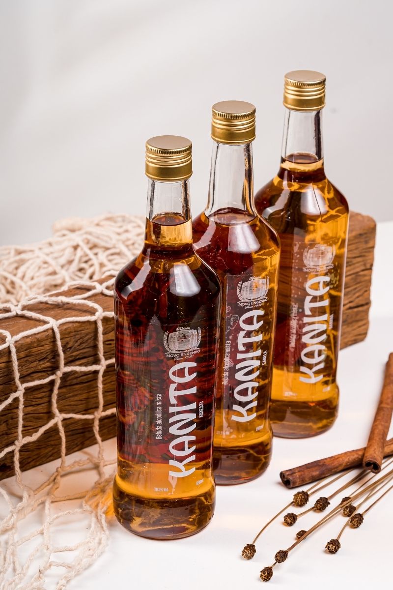 Cachaça Kanita Aguardente Sabor Canela 690ml