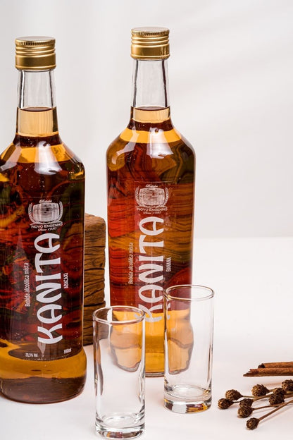 Cachaça Kanita Aguardente Sabor Abacaxi 690ml