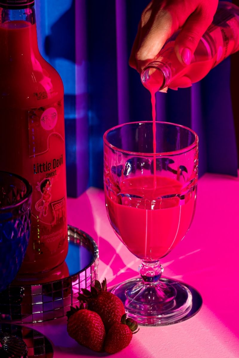 Garrafas Coquetel Alcoólico Pinga Rosa Drink Little Devil Sweet 275ml - 6Un